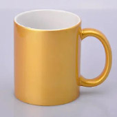 Золотиста чашка